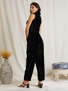 HAYDEN SLEEVELESS TURTLENECK IN BLACK BY SCANDAL ITALY