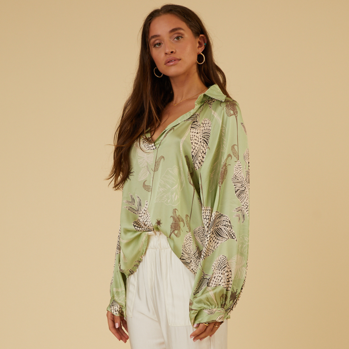 IBIZA BLACK SILKY BLOUSE IN GREEN