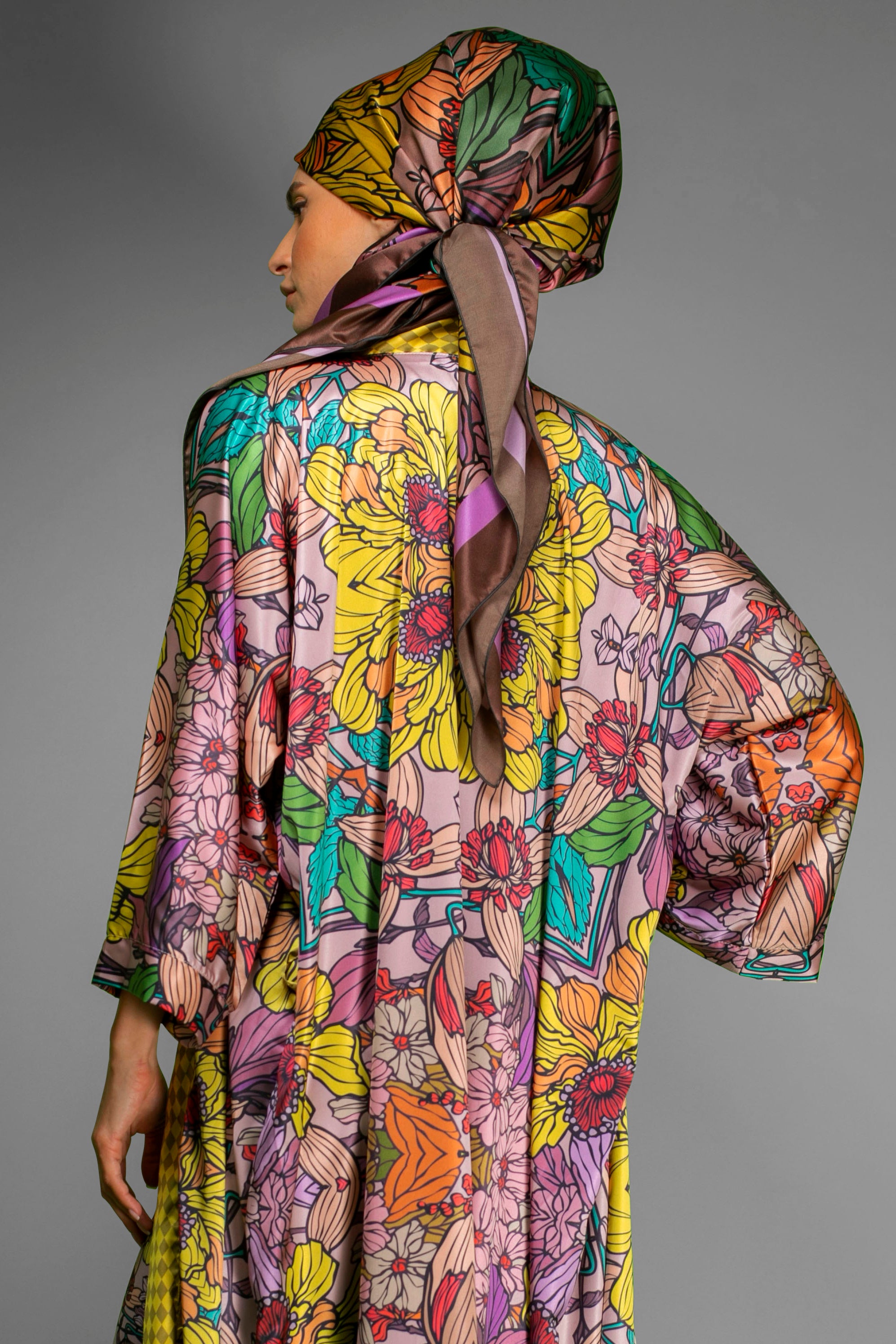 GOLDEN FLORAL SATIN KIMONO ROBE BY NUVULA