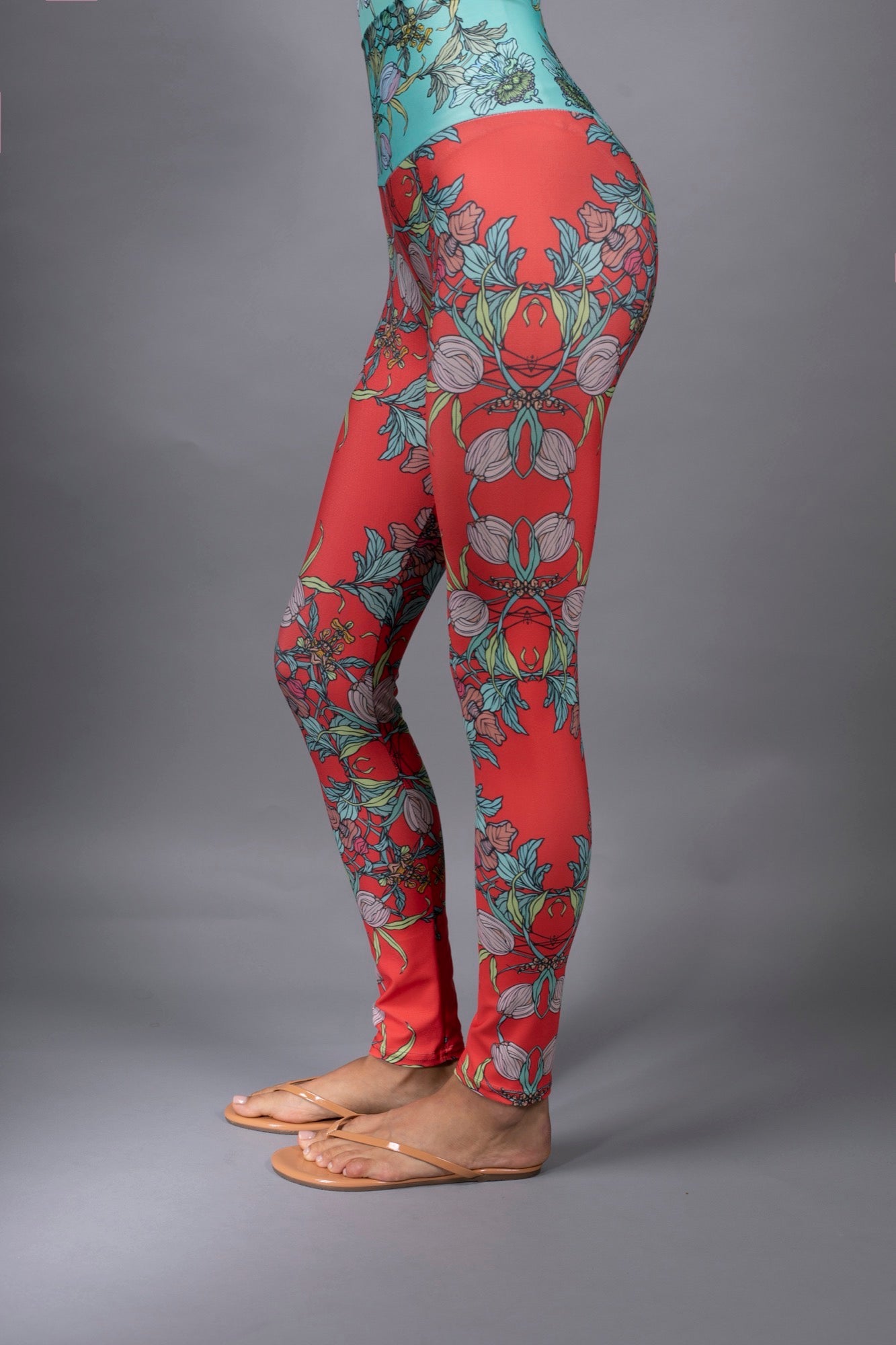 CROCUS RED AND AQUA LEGGINGS BY NUVULA