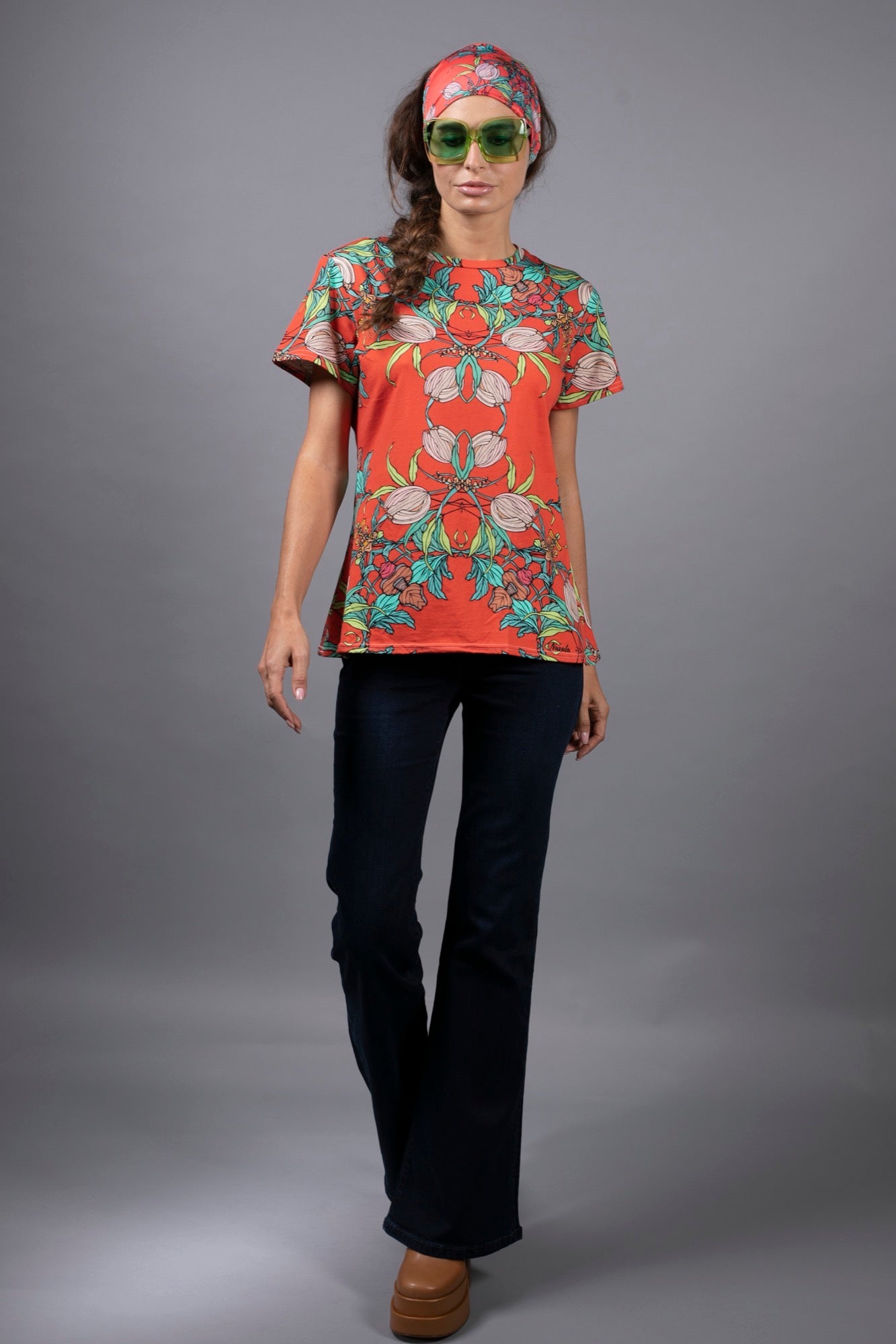 CROCUS RED AND AQUA FLORAL RED T-SHIRT BY NUVULA