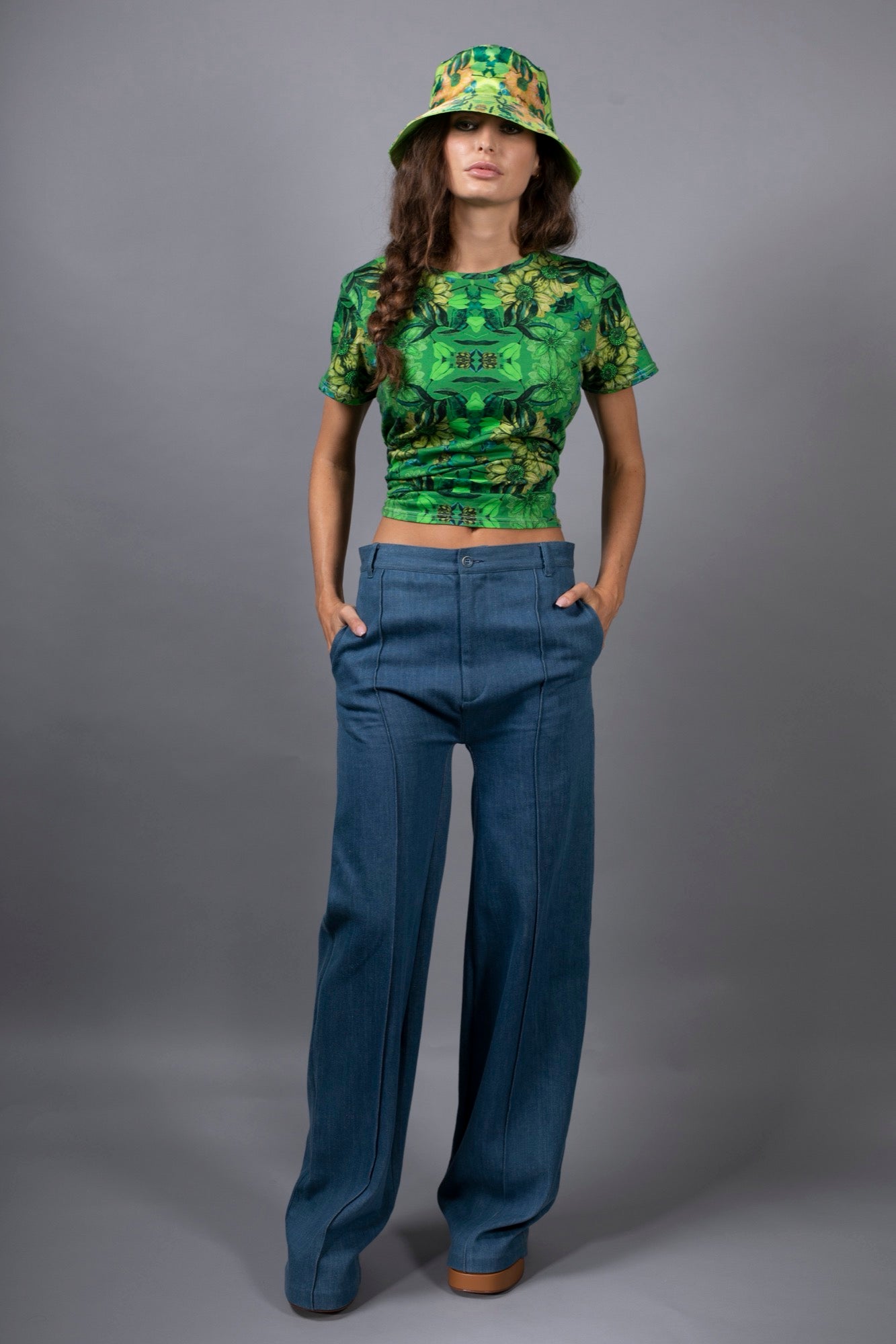 EMERALD GREEN FLORAL T-SHIRT BY NUVULA