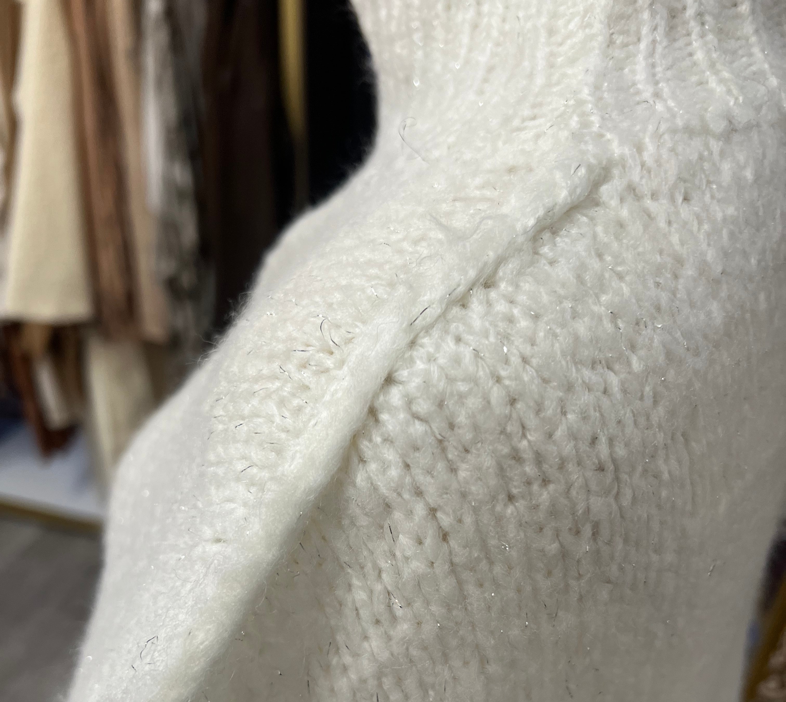 SCANDAL ITALY GLITTER SWEATER IN IVORY SHOULDER DETAIL