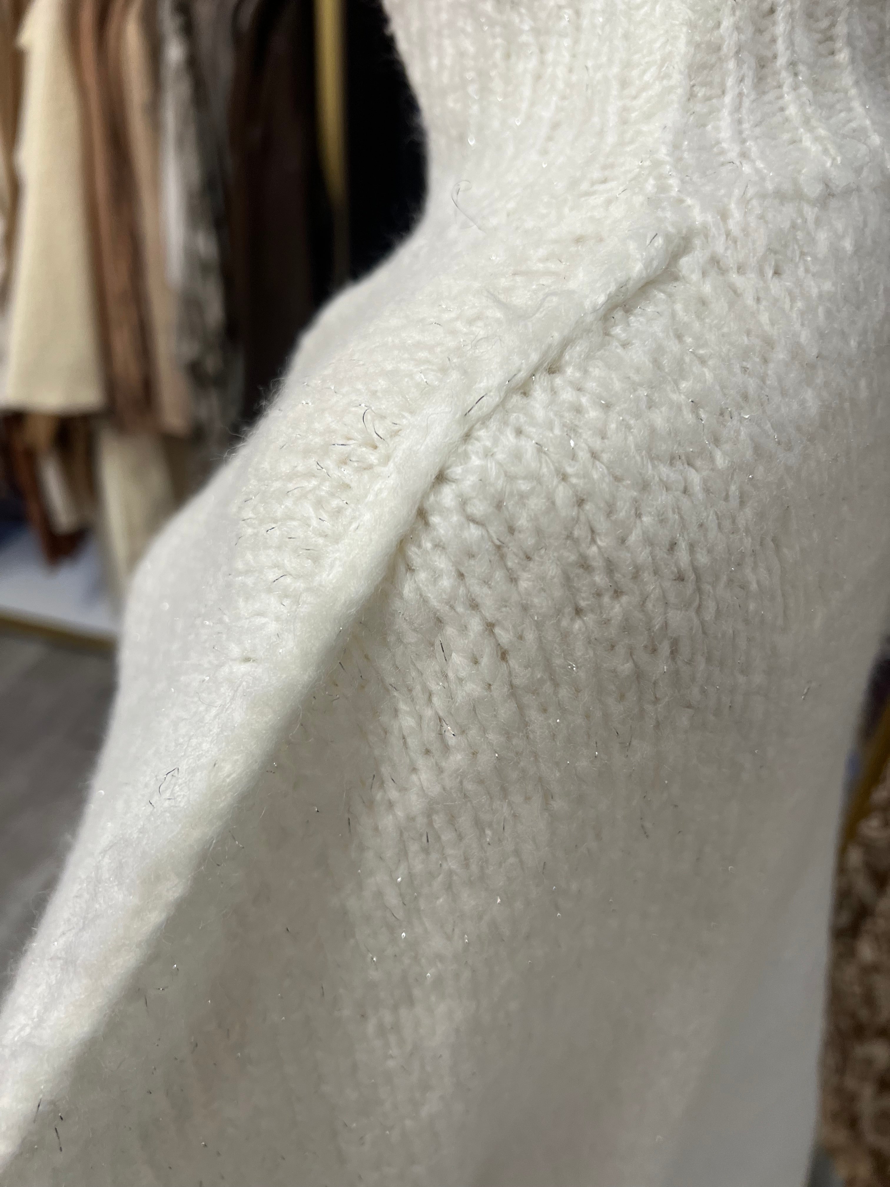 SCANDAL ITALY GLITTER SWEATER IN IVORY SHOULDER DETAIL