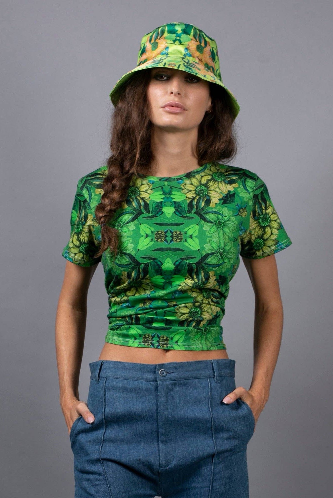 EMERALD GREEN FLORAL T-SHIRT BY NUVULA