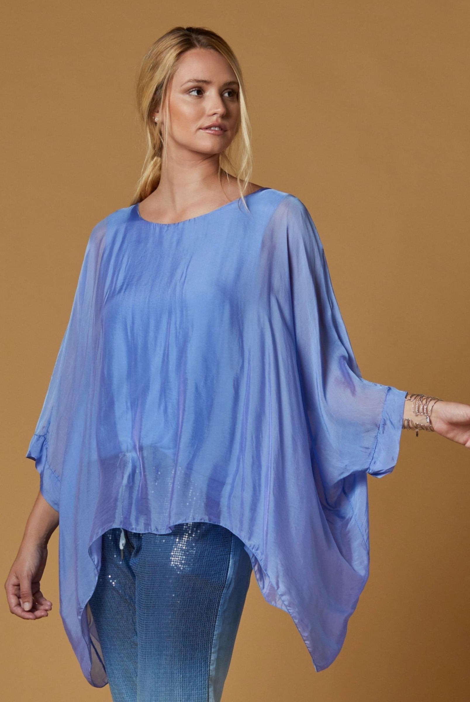 AMBER TOP BY SCANDAL ITALY IN BLUE