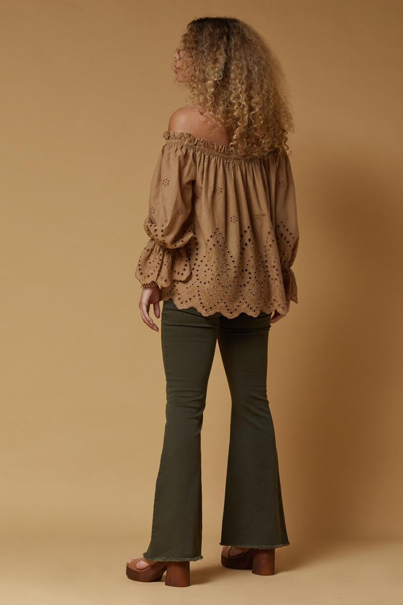 BUTTERCUP TOP BY SCANDAL ITALY IN BEIGE