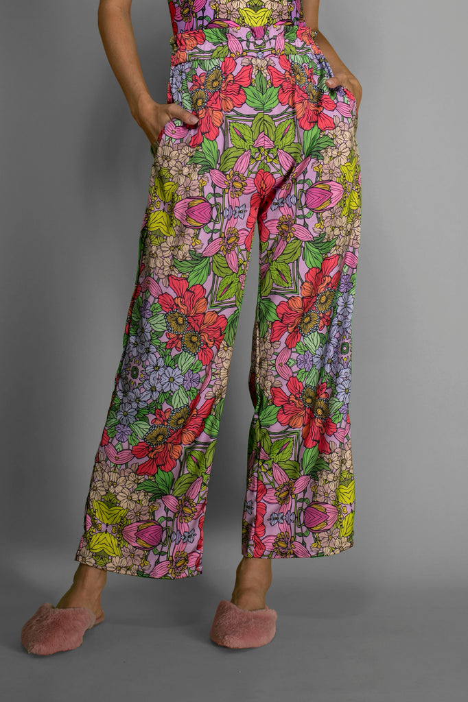 NUVULA RED FLORAL SATIN WIDE-LEG PANTS