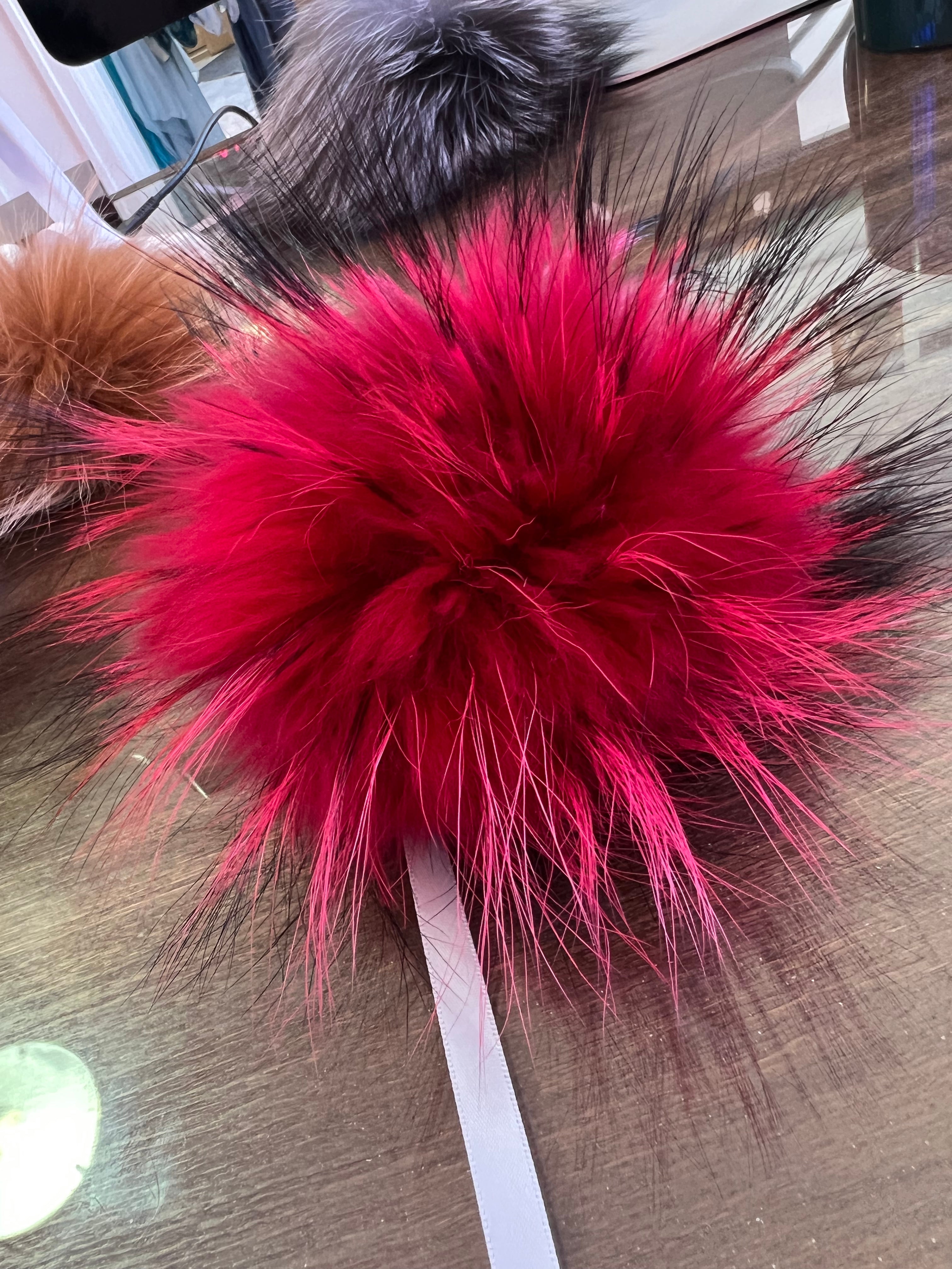 Hot Pink Pom Pom for Winter Hat